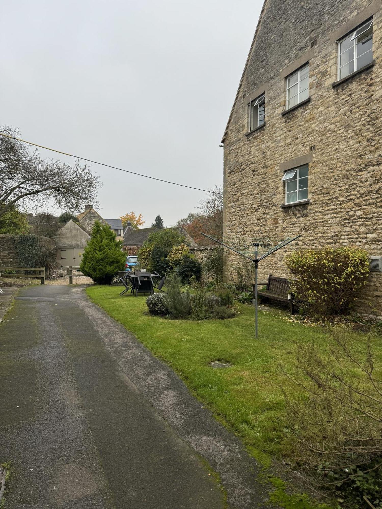 Little Priory Cottage Burford Exterior photo