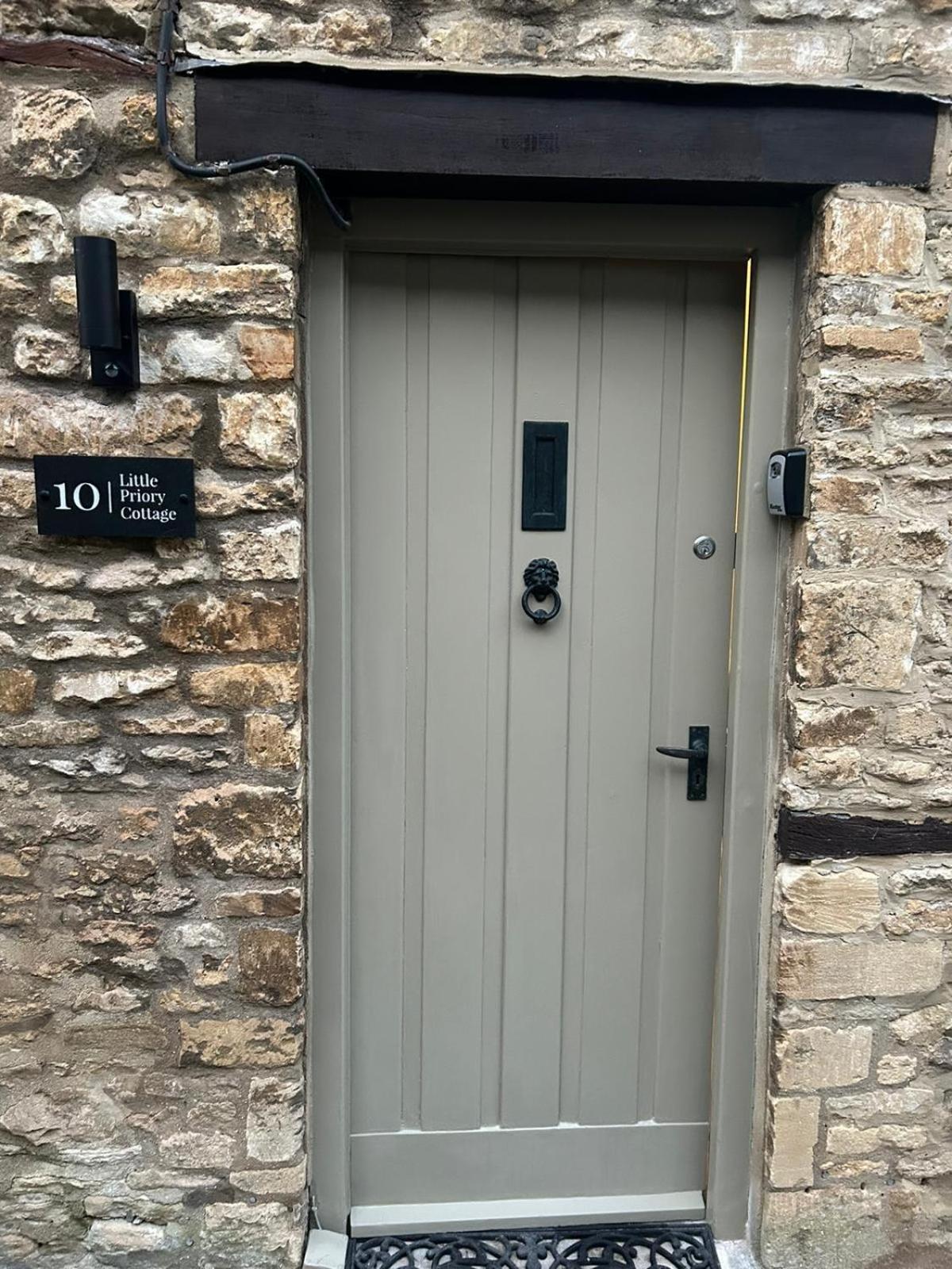 Little Priory Cottage Burford Exterior photo